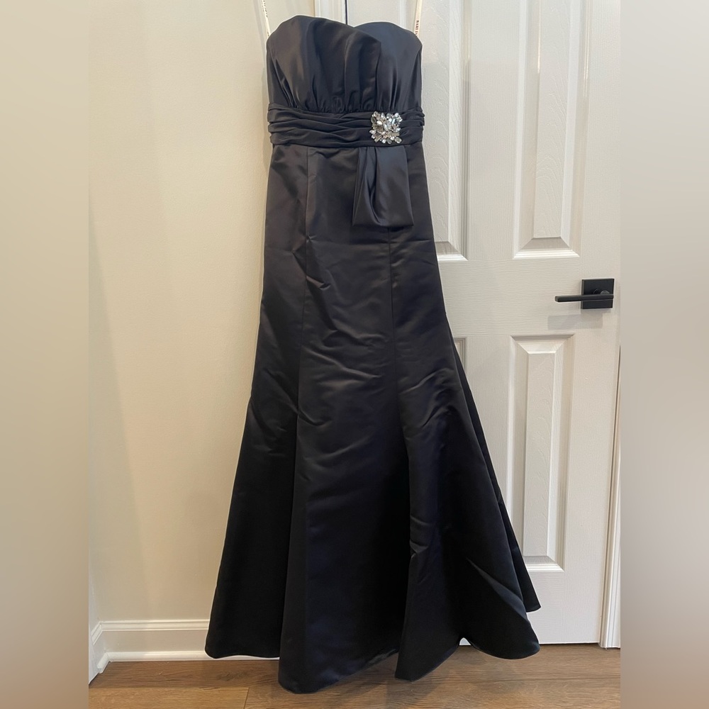 Bari Jay Black Gown Size 6